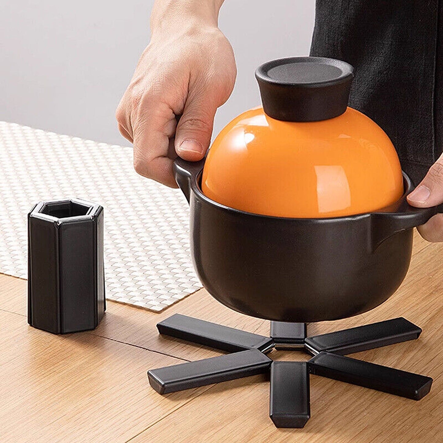 Heat-Resistant Foldable Pot Pad Non-Slip Kitchen Coaster