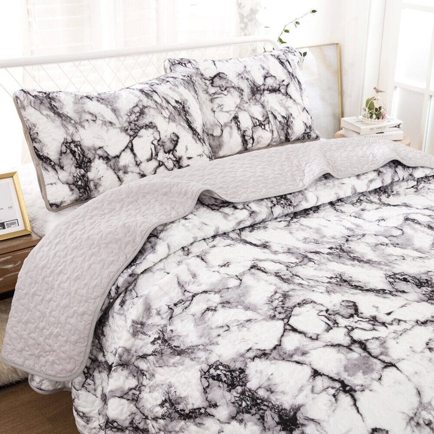Marble Pattern Queen Size Quilted Bedspread Patchwork Comforter Set