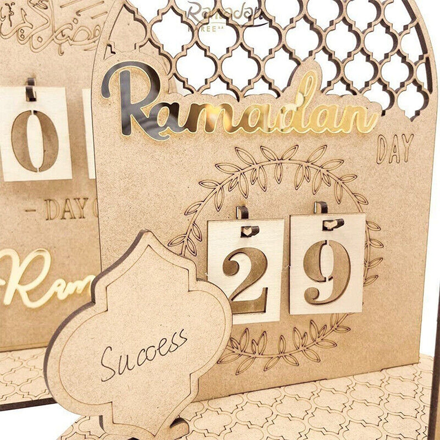 DIY Wooden Countdown Calendar for Eid Ramadan Party