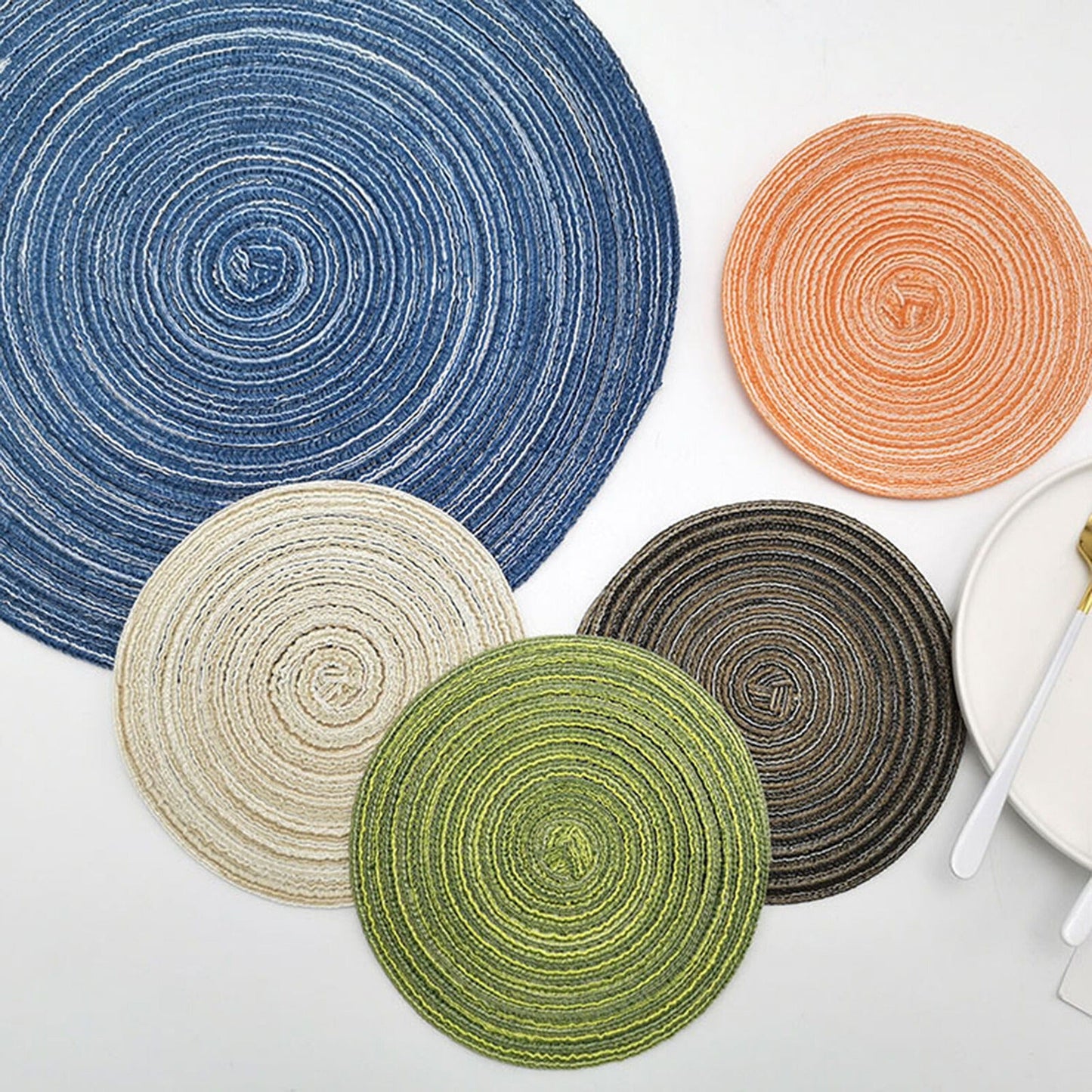 4pcs Non-Slip Jacquard-Weaved Round Placemats for Dining Table