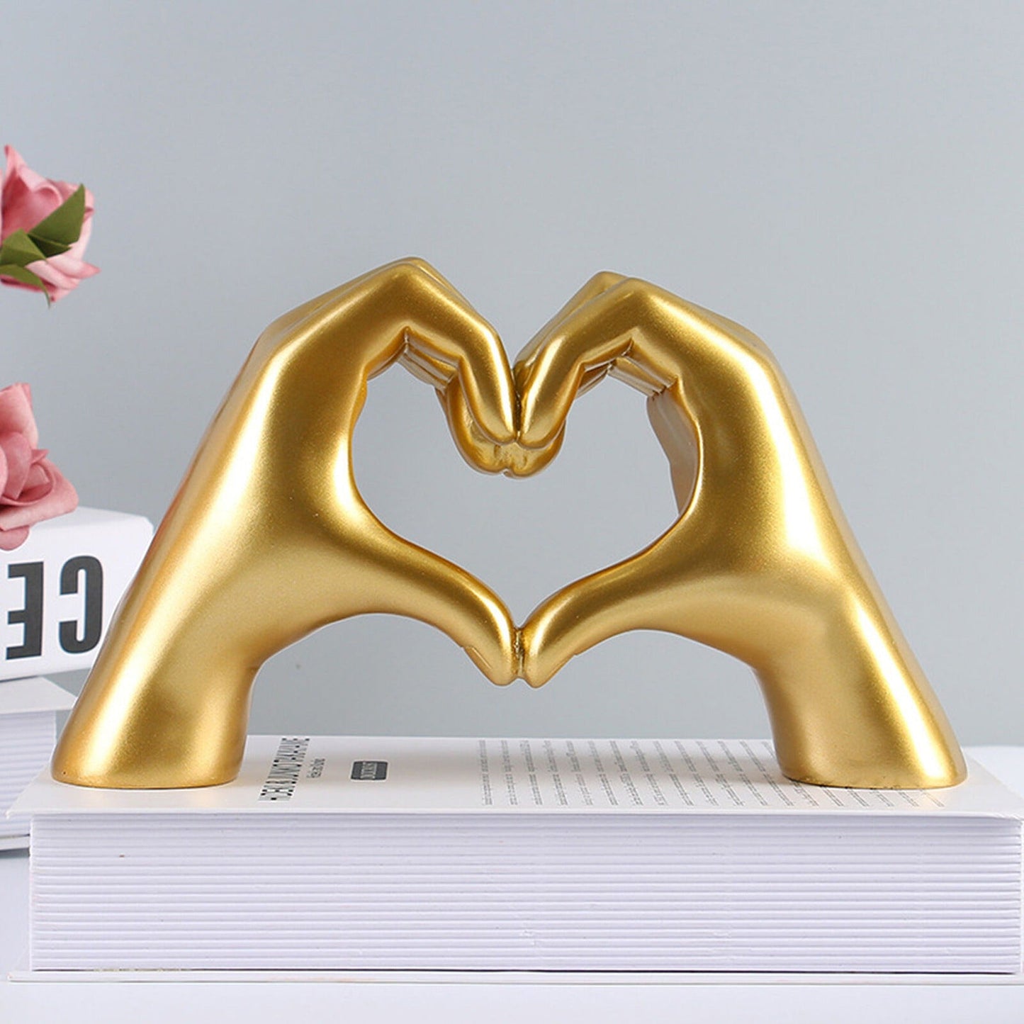 Nordic Style Resin Heart Gesture Hand Sculpture for Desktop Decor
