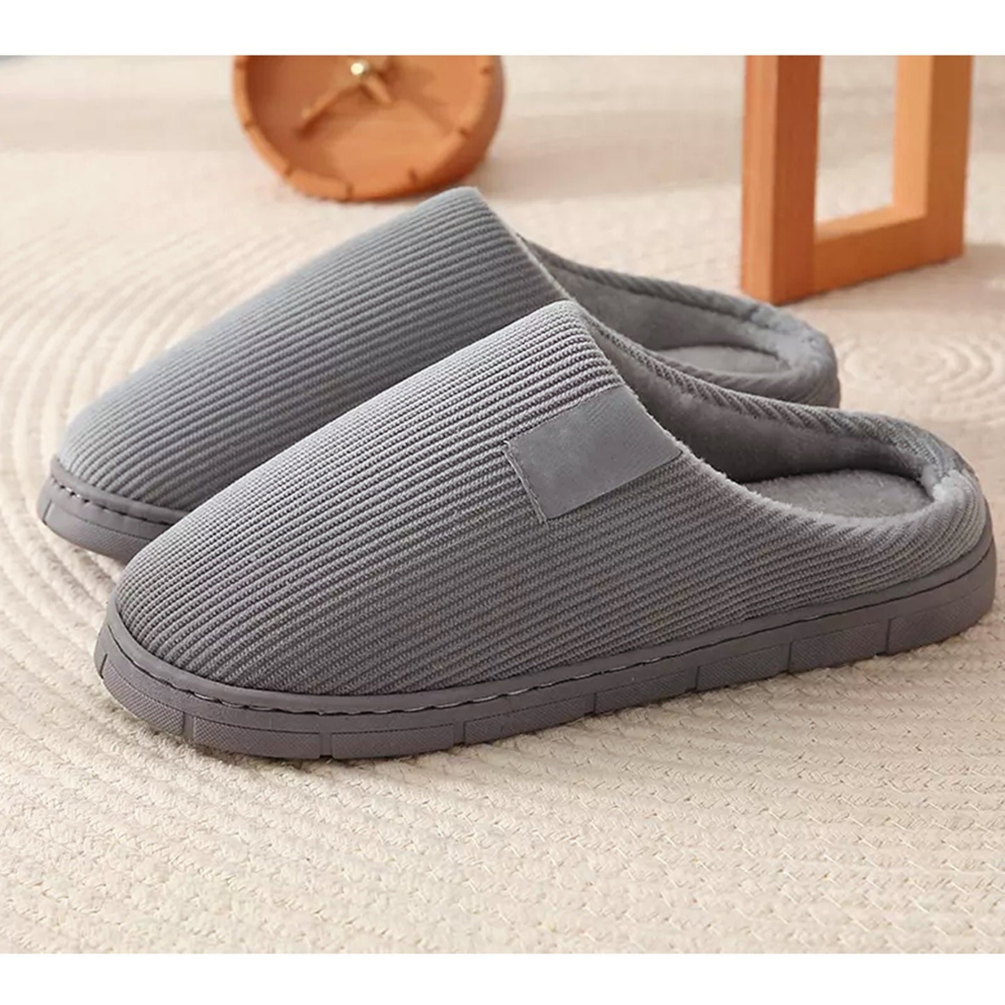 Grey Plush Lined Anti-Slip Winter Slippers Warm Indoor Slides for Men and Women