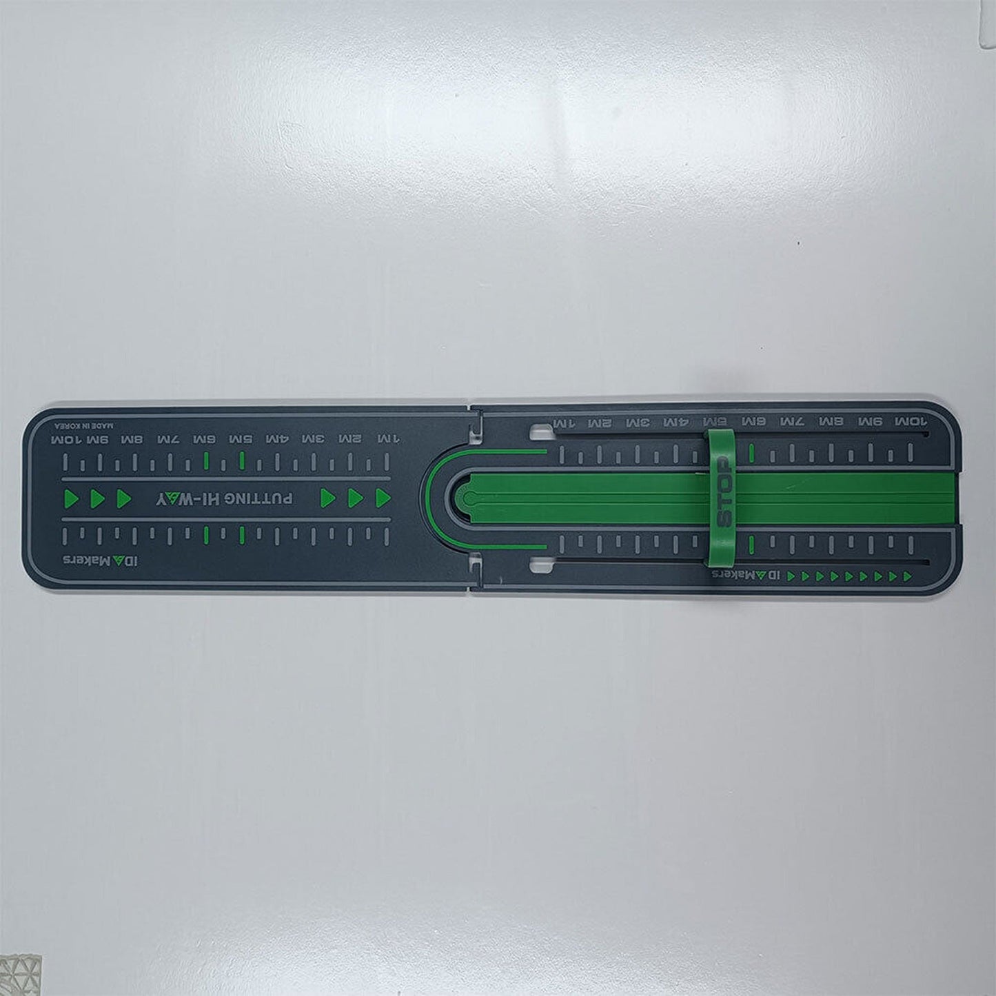 Mini Golf Training Mat with Distance Putting Aid