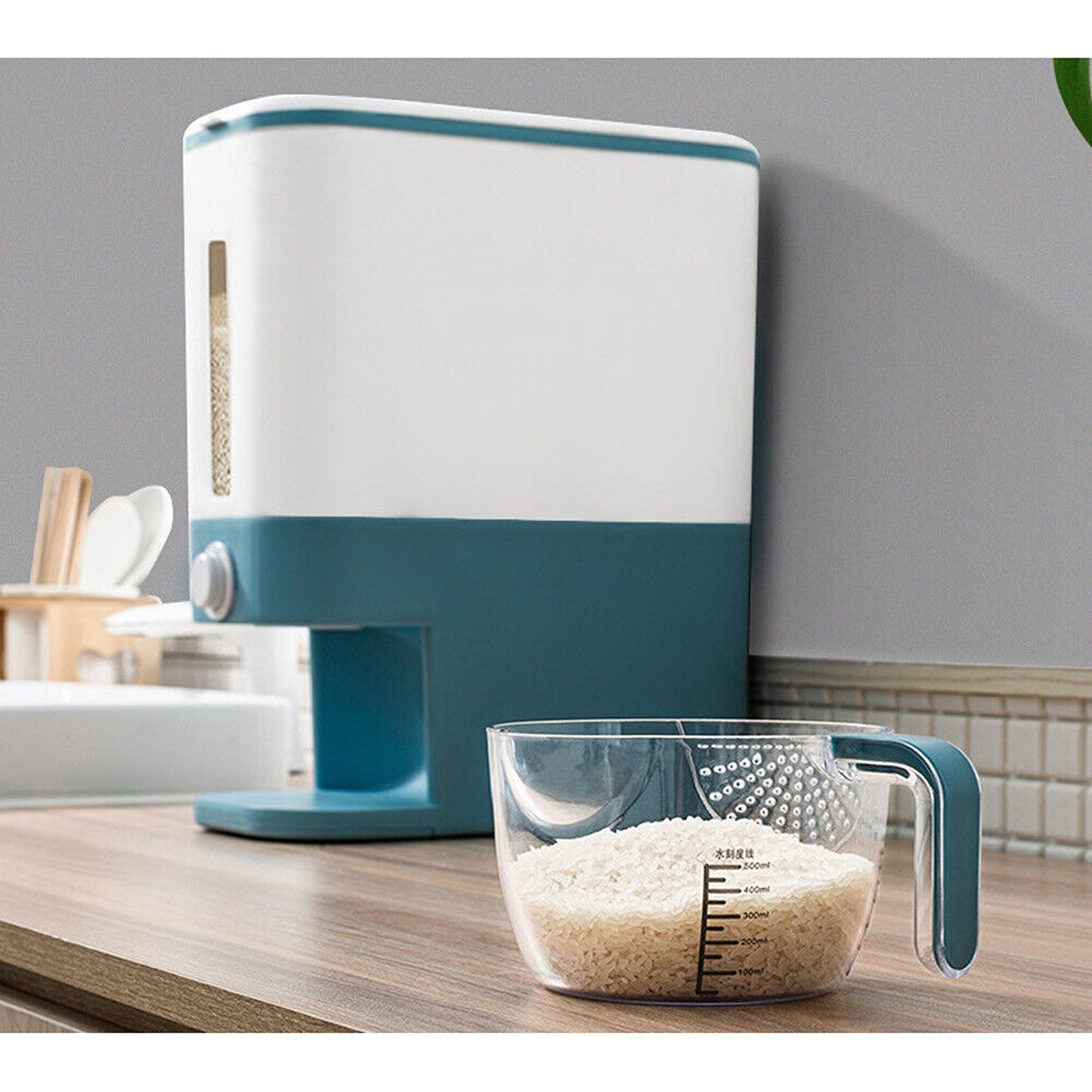 Rice Storage Container with Airtight Lid Ideal for Kitchen Organization
