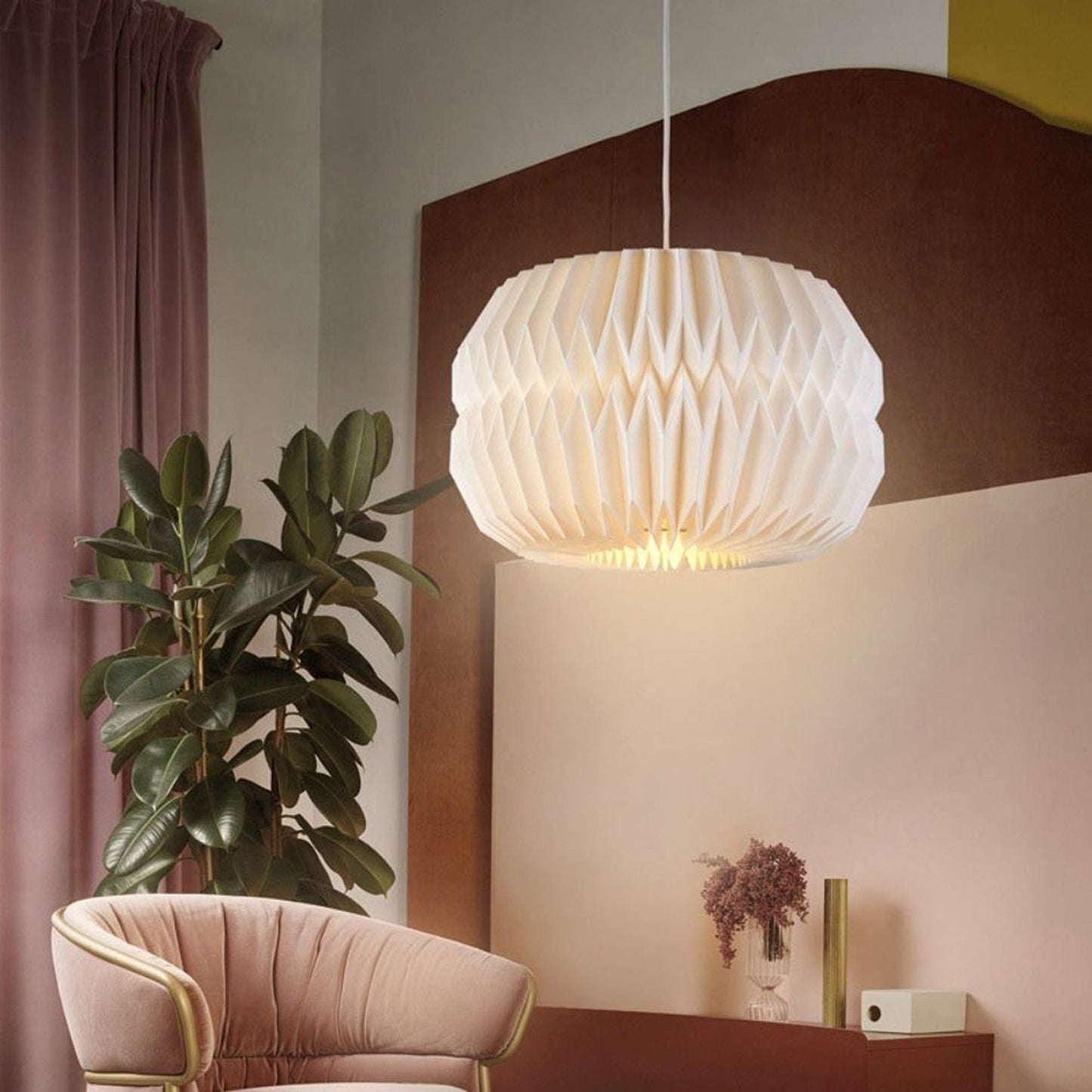 Origami Inspired Creative Pendant Ceiling Lampshade for Home Lighting