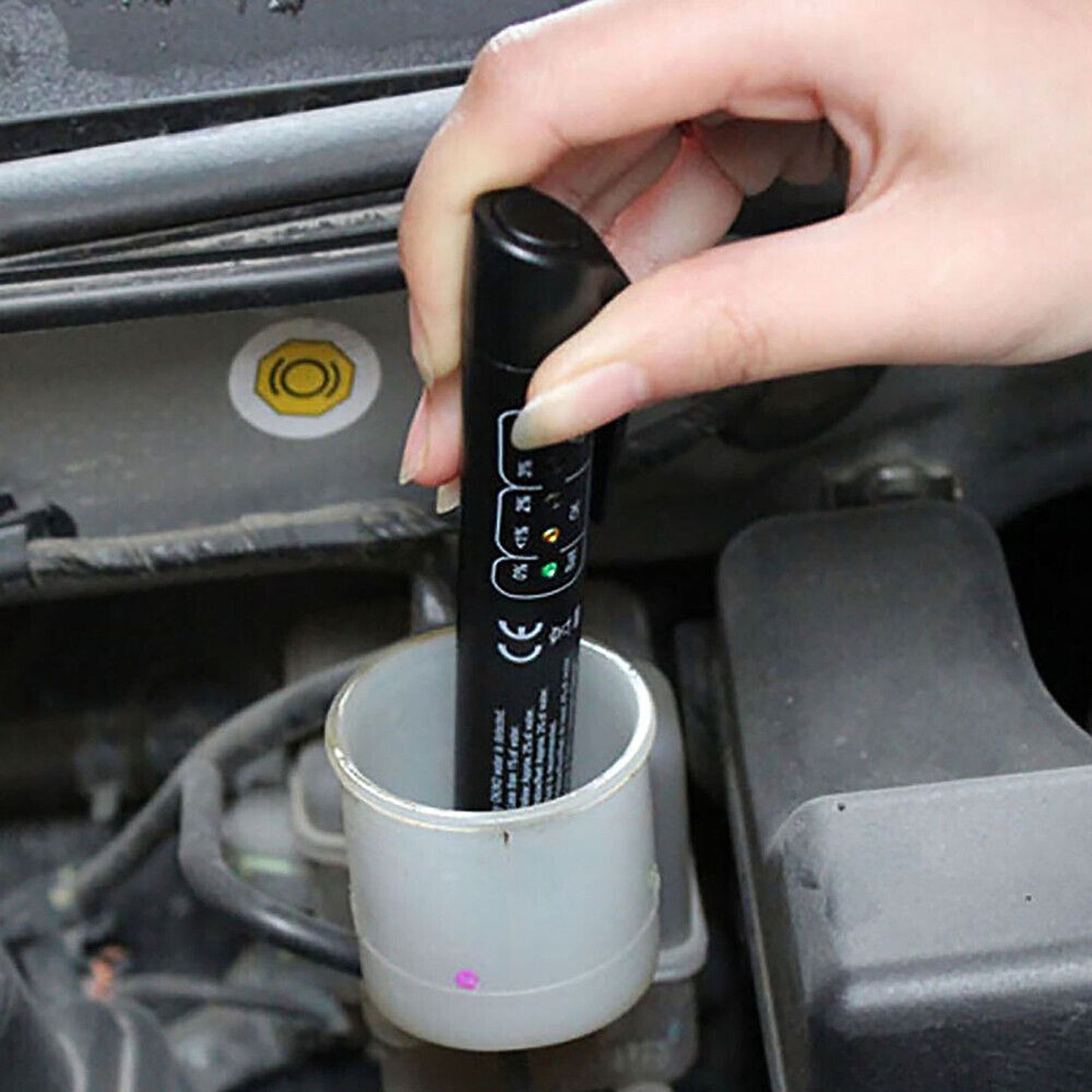 1pc Vehicle Brake Fluid Diagnostic Tester Pen with LED for DOT3/DOT4