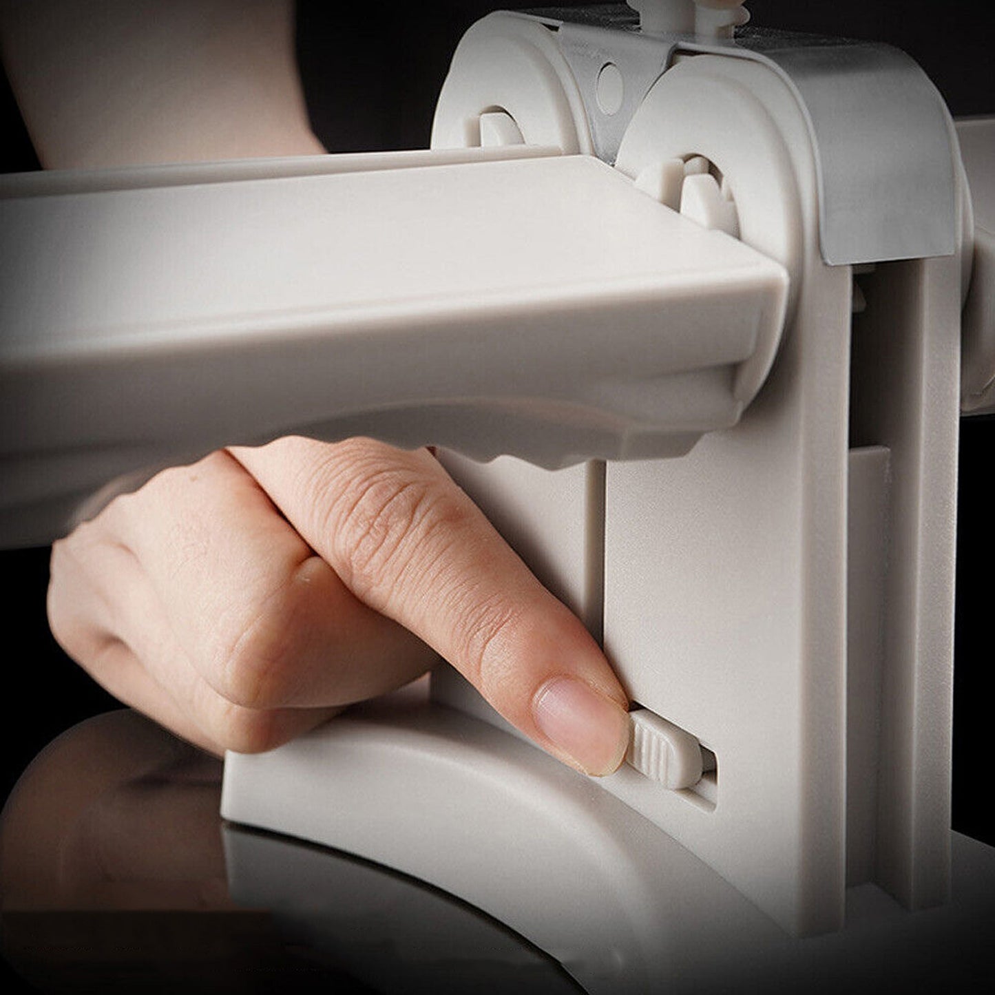 Hand-Press Style Automatic Dumpling Mould Maker