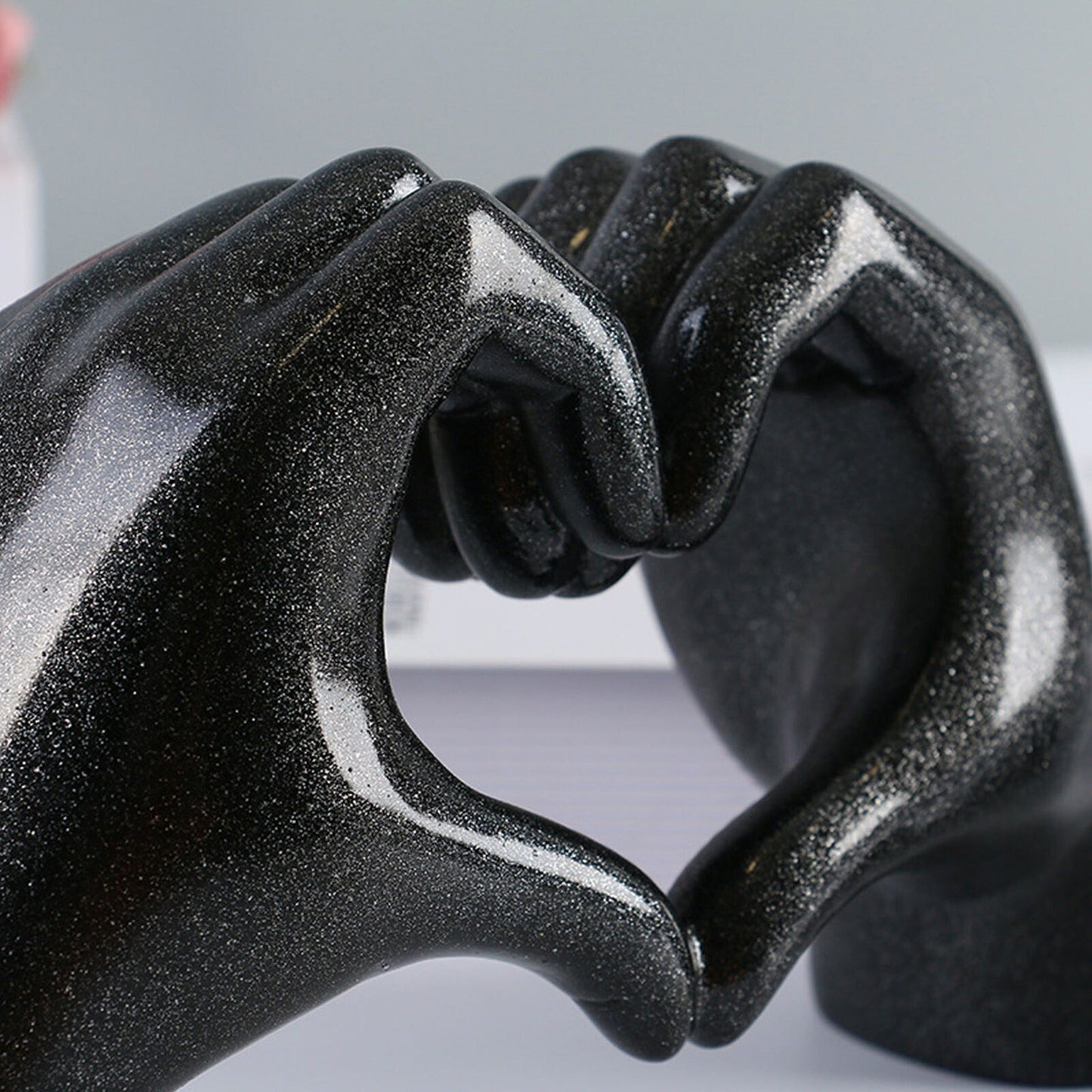 Nordic Style Resin Heart Gesture Hand Sculpture for Desktop Decor