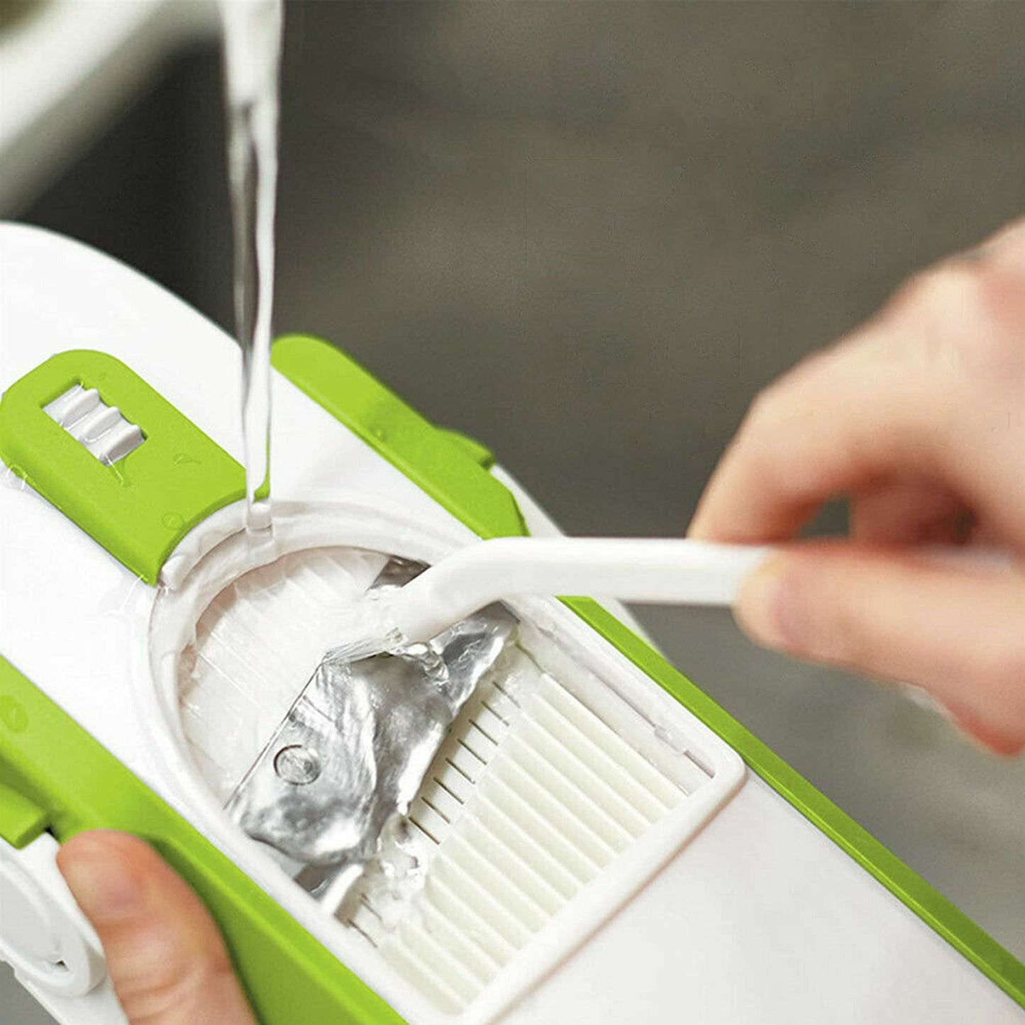 4-in-1 Multifunctional Vegetable Slicer and Kitchen Chopping Artifact
