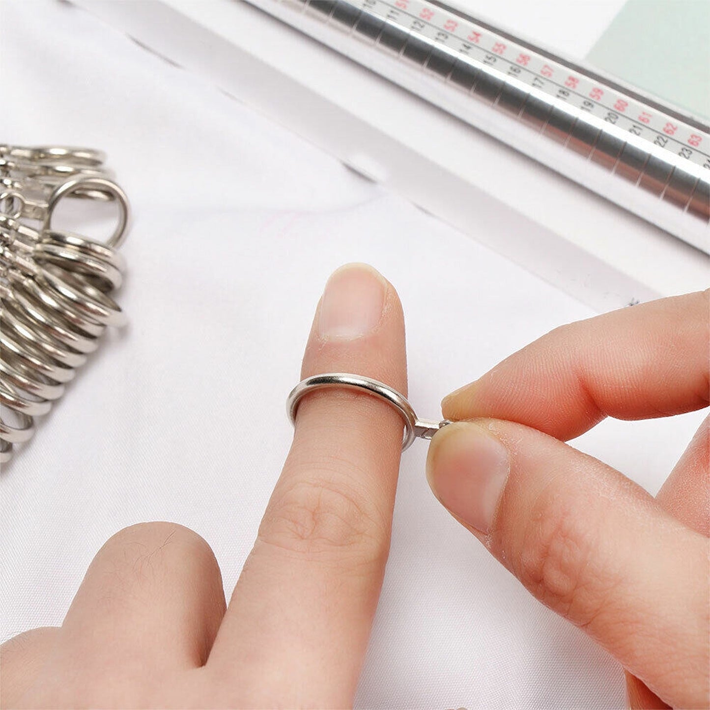 Metal Ring Sizer Gauge and Measuring Tool Kit