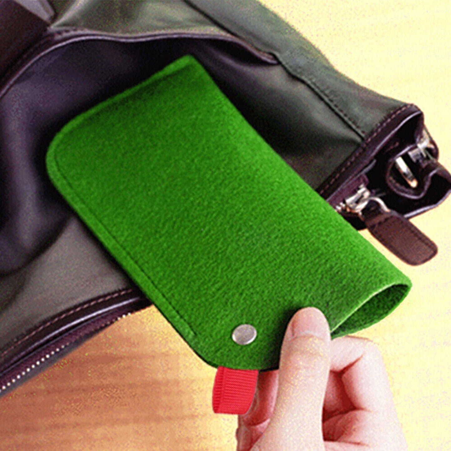 Soft Felt Pouch for Sunglasses Scratchproof Eye Glasses Sleeve