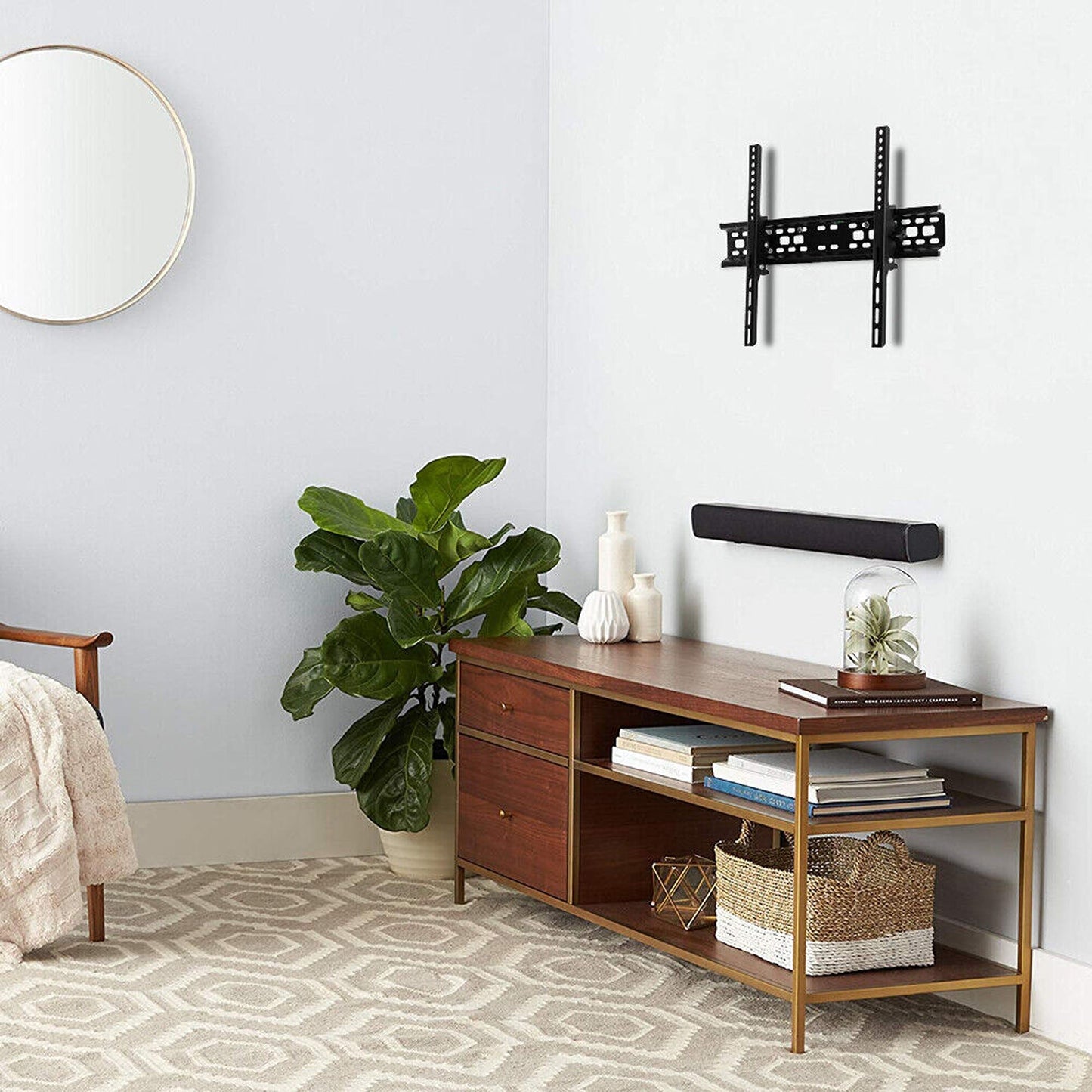 Slim Tilt TV Wall Mount Bracket for 32 to 70 Inch LCD LED