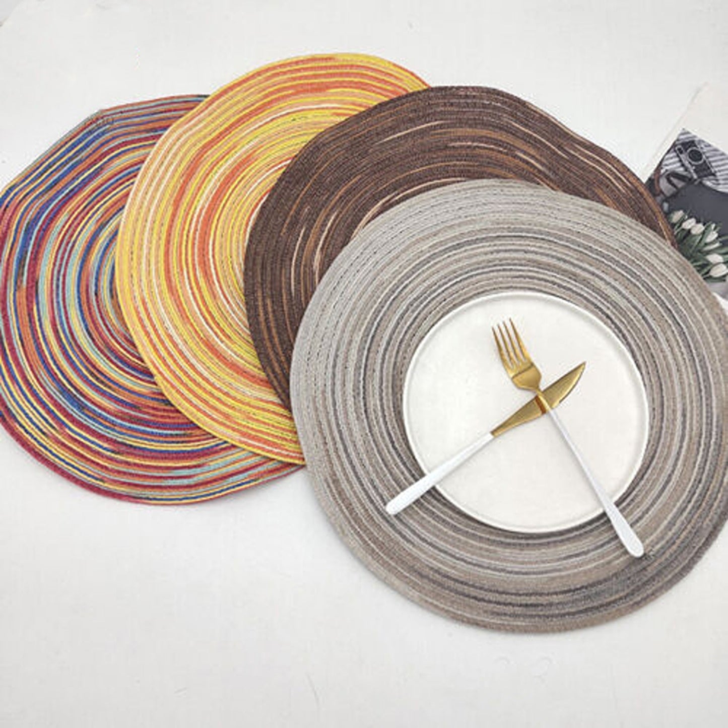 4pcs Non-Slip Jacquard-Weaved Round Placemats for Dining Table